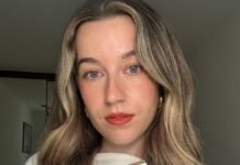 My Mum and I Are Always Complaining About Dry Lips—This Is the Lipstick We Both Swear By