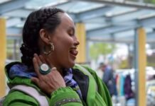 What earrings mean at Celebration, to buyers and sellers