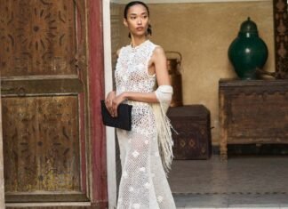 The Best Crochet Dresses Can Be Worn in the City and by the Beach