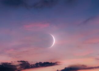 Here’s What This Weekend’s Super New Moon in Gemini Means for Every Star Sign