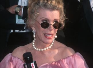 15 of Joan Rivers’s Best and Most Baroque Style Moments
