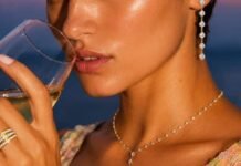 How Quiet Luxury Became the Defining Trend in Women’s Summer Travel Jewelry