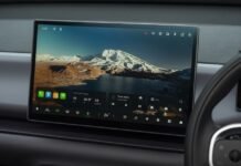 In-car screens need to be better, not bigger