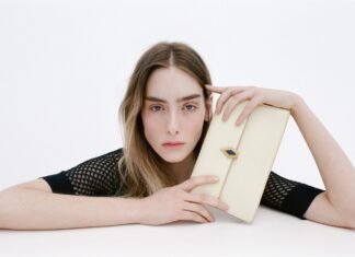 Métier Introduces Summer Collection and New Handbag Styles