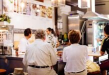Restaurant Server Watches Baseball Team Ignore Wait and Seat Themselves, Leading to Manager Decision That Upsets Other Guests