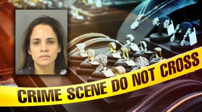 Florida jewelry store employee arrested after $150K merchandise theft, fleeing to Panama