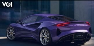 UK to Ease 2030 Electric Car Target
