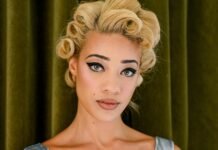 Reign Judge Was A Vintage Vixen For Her Very First Live Performance