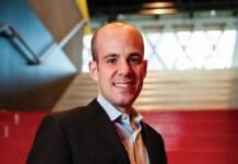 Artificial Intelligence Expert: Keynote Speaker Scott Steinberg