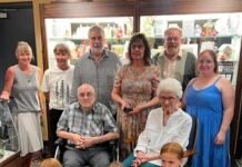 Granite falls Jewelry store receives SBA award