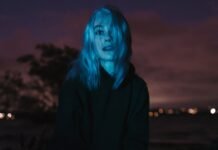 Phoebe Bridgers Is Going On Tour, No-Phones Allowed