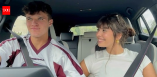 French Open crowd watches Jakub Menšík’s quarterfinal battle while girlfriend Josefina Catino captures attention