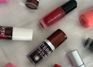 This Lightweight Cheek Product Is So Glowy and Natural-Looking, I’ve Ditched Blush Entirely