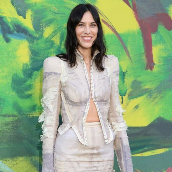 Trust Alexa Chung to Make This "Cheap" Shoe Trend Look Incredibly Expensive