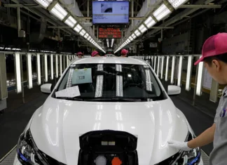 The electric car market is a bubble in China: even vacuum cleaner manufacturers are jumping into it