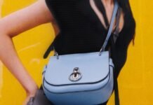 Shares in Mulberry rise as luxury handbag maker cuts losses
