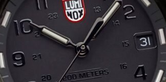 US Company Unveils New Navy SEAL-Inspired Steel Watch
