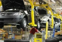 Auto policy’s mixed signals