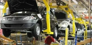 Auto policy’s mixed signals