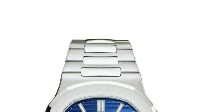 Patek Philippe Debuted the Nautilus 50 Years Ago
