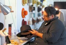 Bespoke milliner makes World Cup-themed cowboy hats in Texas, US