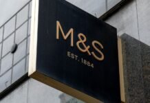 M&S finally answered our summer handbag prayers with their chic £60 open weave grab bag