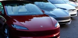 Tesla sales rebound last quarter, exceed analyst expectations