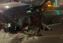 Three injured in early morning crash, fire in Lodi