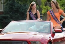 Crowds flock to JC Cruisers’ annual car show, cruise