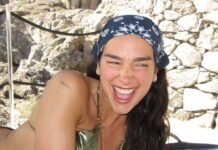 The Bandana Kerchief Is Every Celeb’s Favorite Summer Styling Trick