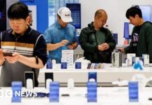 AI chip boom lifts Samsung profits by 1,800%