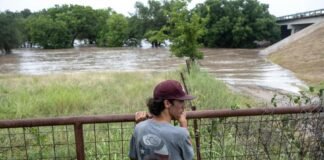 Weather conditions again brought devastating floods to a vulnerable swath of Texas