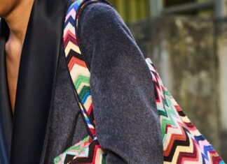 Colorful City Totes Are Trending This Summer