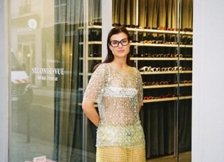 I Asked the Founder of Paris’s Chicest Vintage Sunglasses Destination Which Frames Are Worth Investing In
