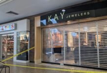 Jewelry store at Sunrise Mall burglarized