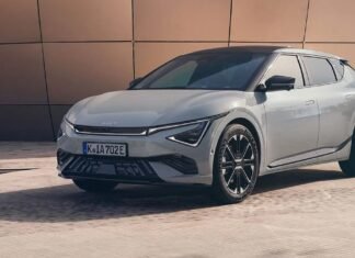 ‘Genuine and growing’ gap between connected car expectations and reality