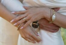 Champagne Diamonds Are the Next Cool-Girl Engagement Ring Trend