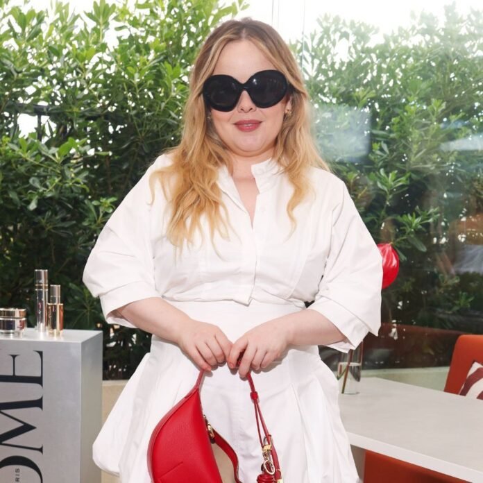 Hold the Sandals—This is the Petite-Girl-Approved Shoe Trend to Wear With Dresses Now