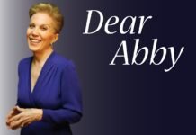 Dear Abby: Jewelry clerk and customer ask shopper to use card for discount
