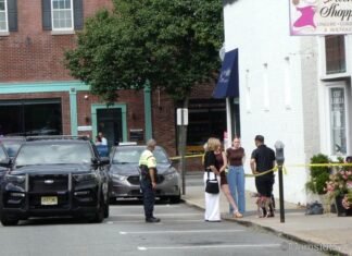 Morristown luxury handbag shop robbed by masked crew; owner says $40K in designer bags stolen