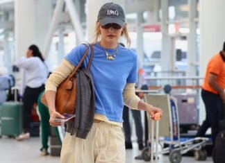 Not Trainers: The Elegant Anti-Trend Flats Fashion People at the Airport Are Wearing With Drawstring Trousers