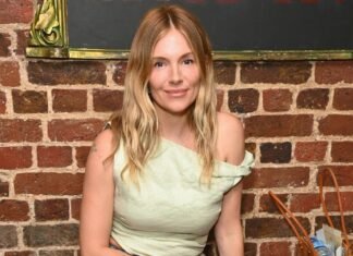 Not Wedges, Not Flip-Flops—Sienna Just Wore Jeans With a Shoe Trend I Genuinely Never Expected to See Her In