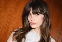 Inside Lux Pascal’s “Fresh, Luminous & Alive” Makeup Look For The Chanel Show