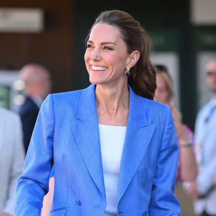 Not Butter Yellow—In 2026, the Chicest Dressers Are Wearing This Elegant Colour Combination Instead