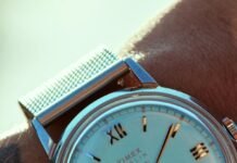 Timex Taps an Old Friend for a Gorgeous $200 Daily-Wearing Watch
