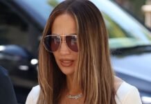 You Could Wear Black Heels, But J.Lo Is Proof That This Shoe Color Looks Better With Ivory Dresses