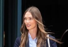 Just a Heads Up—The “Dated” Skirt Trend Every Millennial Once Owned Might Be Getting Cool Again