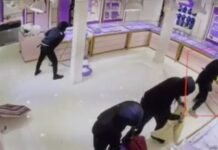 About $1M in jewelry stolen during brazen smash-and-grab at NJ shop