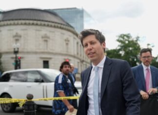 The White House’s plan to vet potentially dangerous AI is cloaked in secrecy