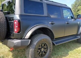 These older Ford cars, SUVs pose unreasonable safety risks, NHTSA says